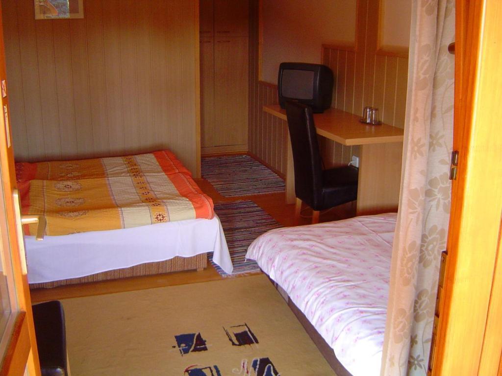 Lunczer Vendeghaz Hotel Mosonmagyarovar Bilik gambar