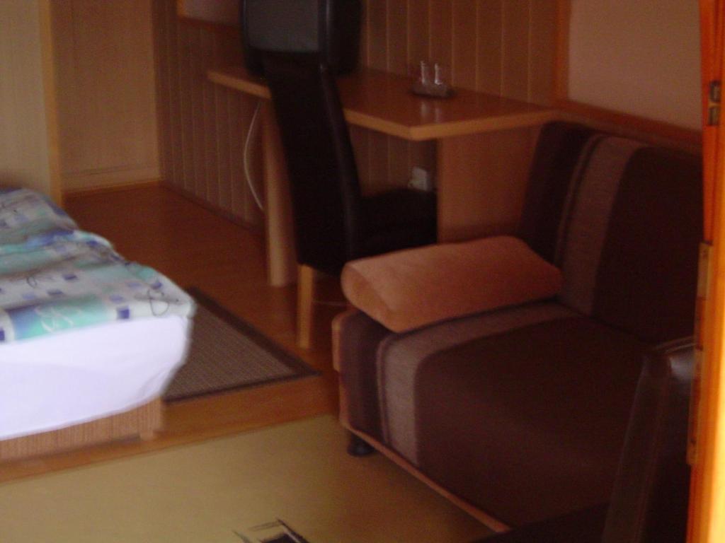 Lunczer Vendeghaz Hotel Mosonmagyarovar Bilik gambar