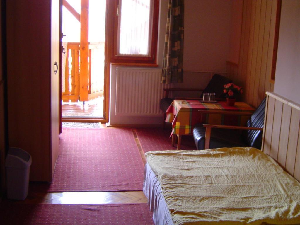 Lunczer Vendeghaz Hotel Mosonmagyarovar Bilik gambar